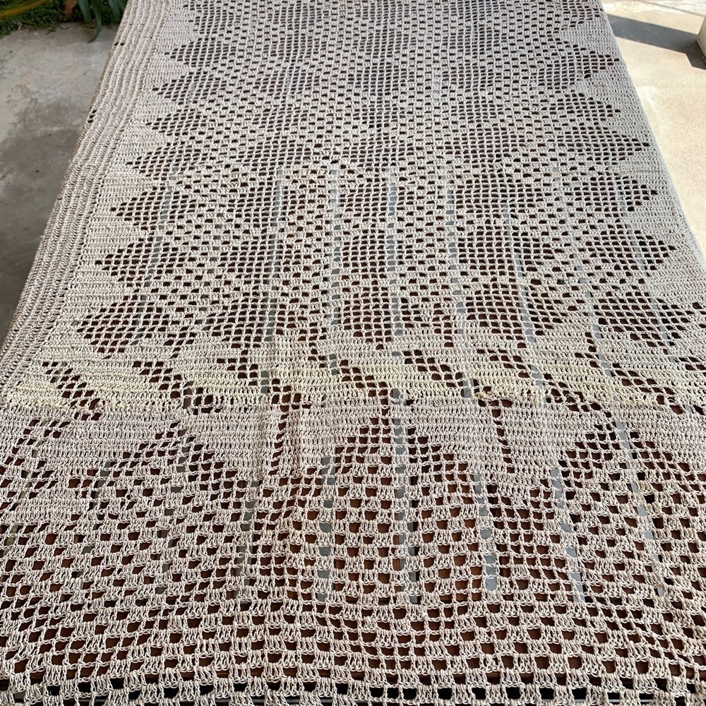 Table cloths - Picture 3 of 6